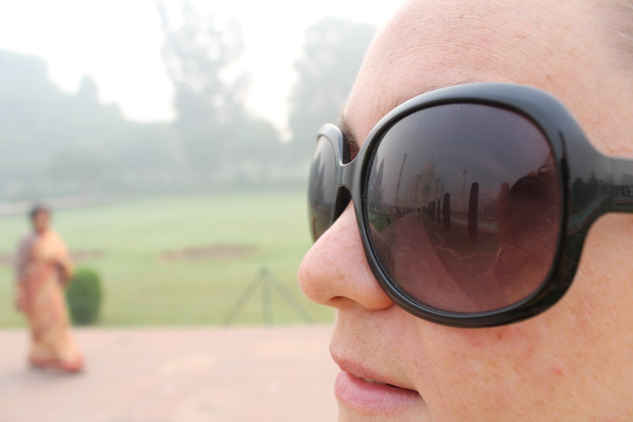 Taj Mahal and Cow – the Birthday of&nbsp;Champions