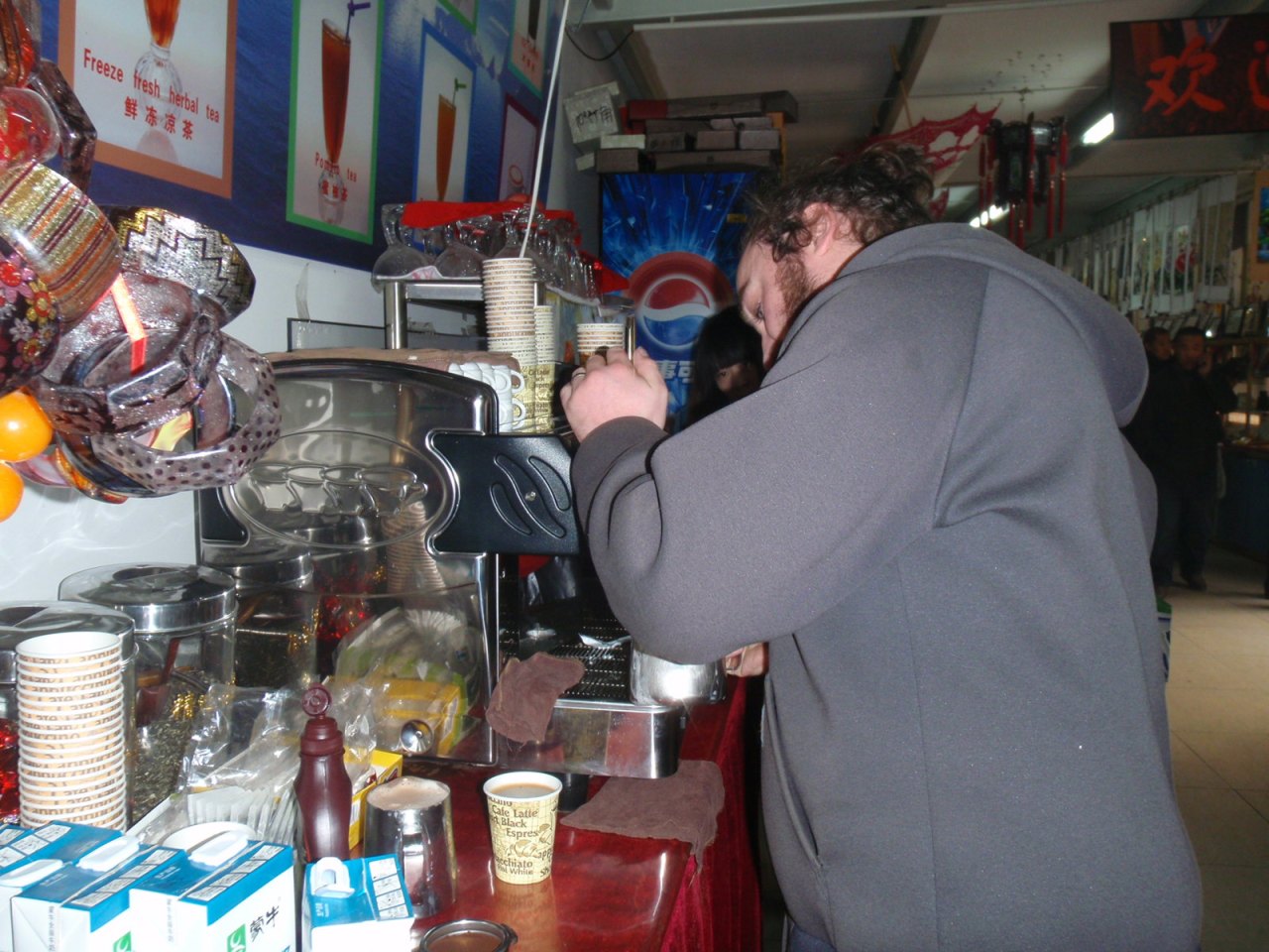 OLYMPUS DIGITAL CAMERA